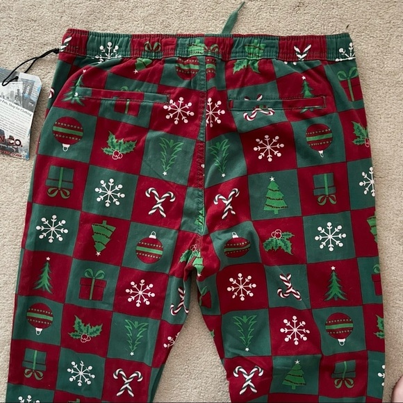 🎄 NWT Iron Co. Christmas Jogger Pants Medium - Picture 7 of 14